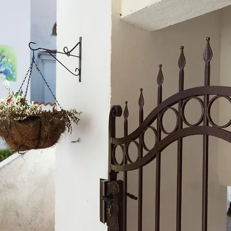 Traditional In Poffabro With Fireplace Apartamento Frisanco