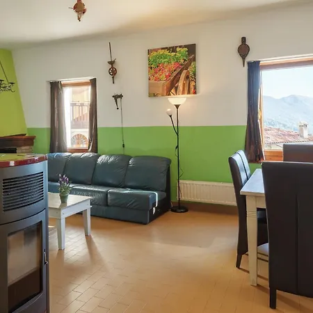 Traditional In Poffabro With Fireplace * Frisanco